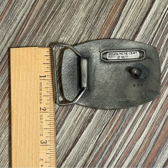 Indiana Metal Craft Pewter Crossing Tennis Rackets Belt Buckle 1977 Marked S98 - Picture 8 of 11